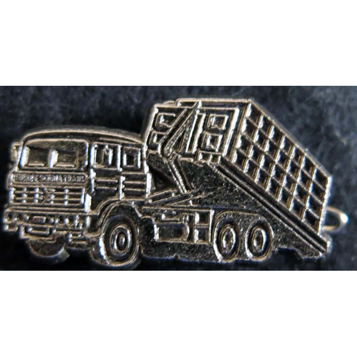 VTL argenté 34X18 mm Matriculé N° 268 épingle sertie