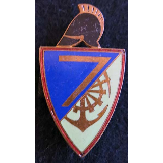 7° régiment du Génie en émail dos lisse doré 