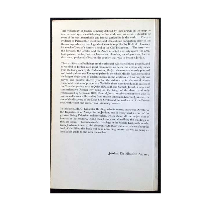 1. The Antiquities of Jordan de G. Lankester Harding aux éditions JDA