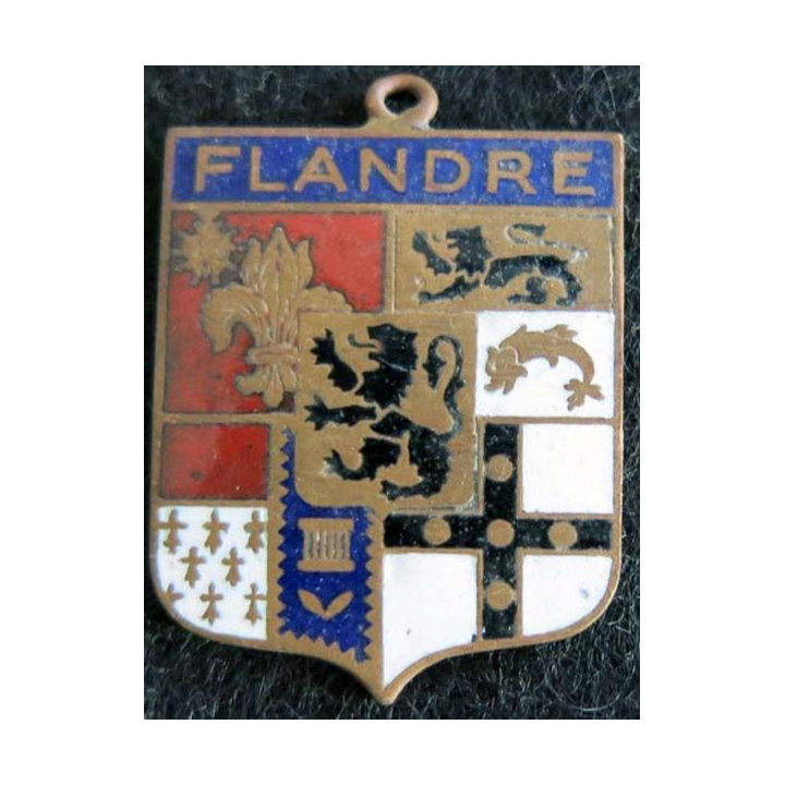 ancien blason en émail de la Flandre française 24X33 mm 