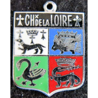 ancien blason en émail des chateaux de la Loire 23X31 mm avec anneau 