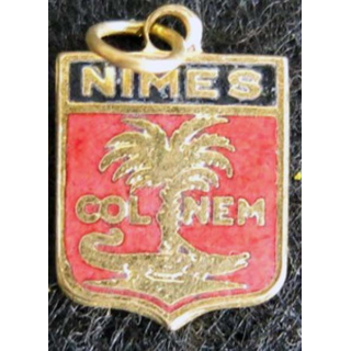 blason en émail de la ville de Nîmes 12 x 16 mm