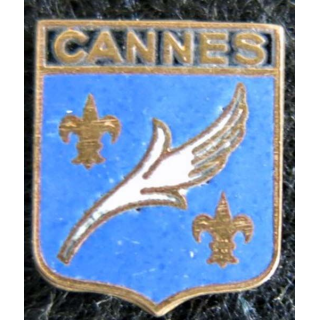 blason en émail de la ville de Cannes 11 x 13 mm