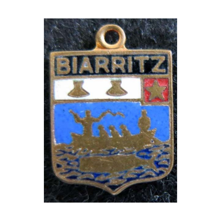 blason en émail de la ville de Biarritz 11 x 16 mm avec anneau de suspension