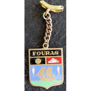 Blason en émail de la ville de Fouras 22 x 30 mm cuivré