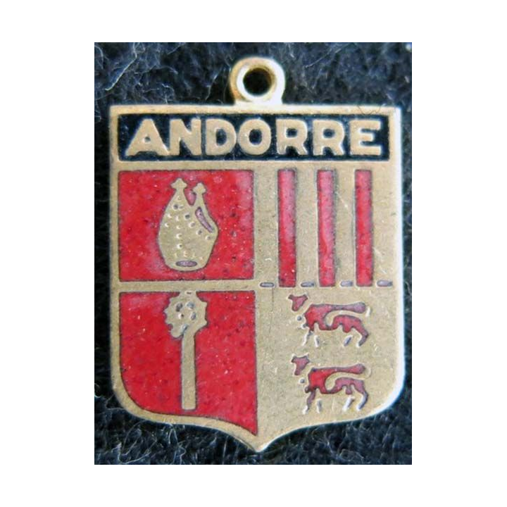 Blason en émail de la Principauté d'Andorre 14 x 19 mm
