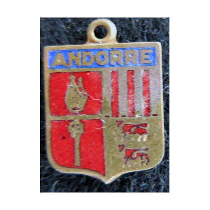 Blason en émail de la Principauté d'Andorre 11 x 16 mm