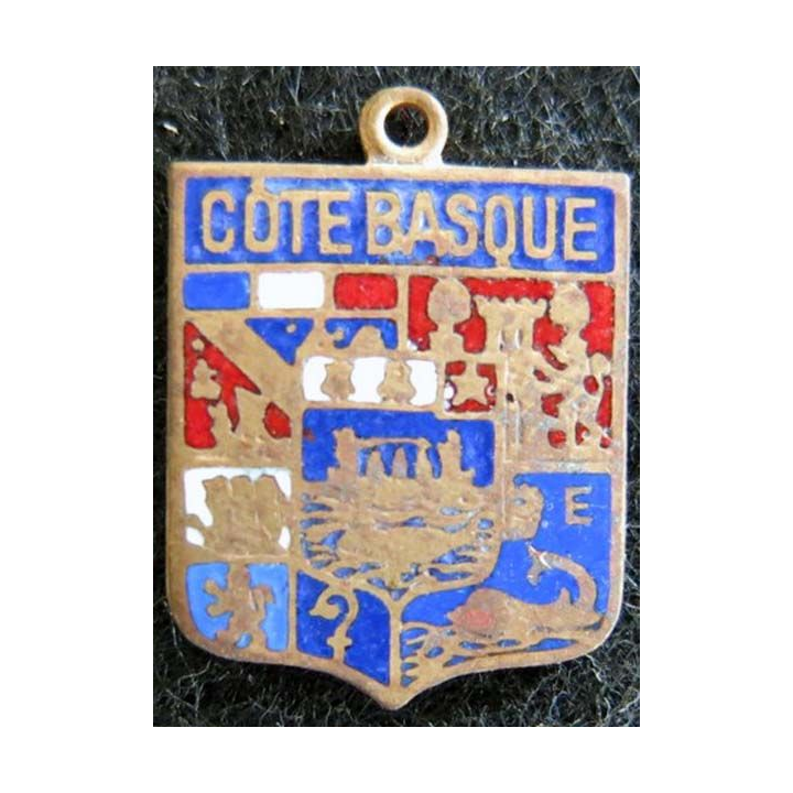 blason émail de la Côte basque 14 x 19 mm doré