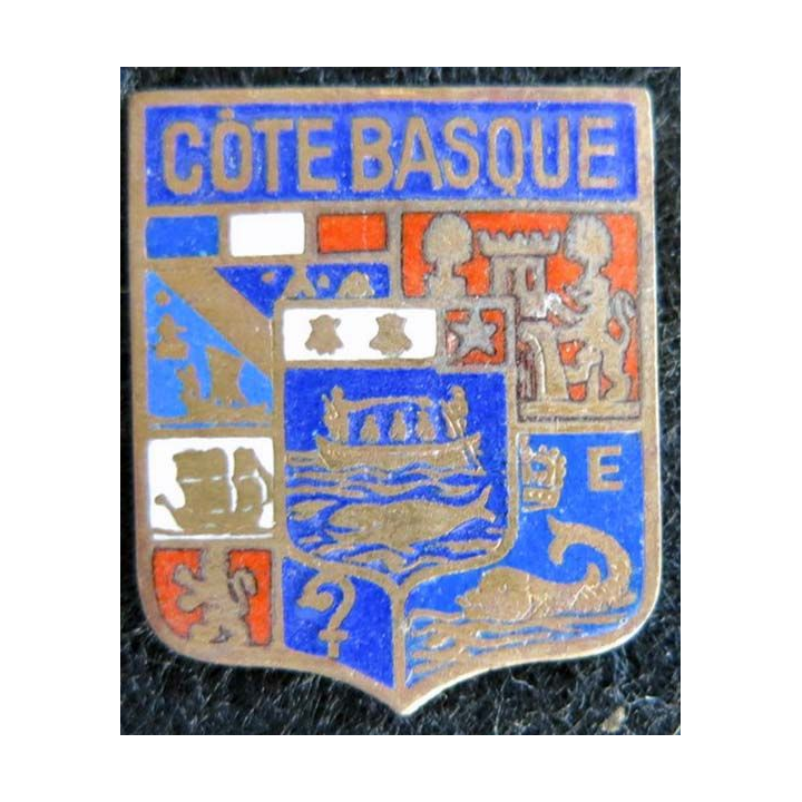 Blason émail de la Côte basque 14 x 17 mm doré