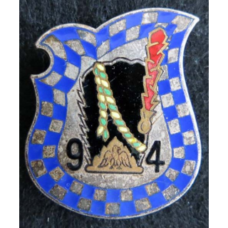  94° régiment d'infanterie de fabrication Drago Paris G. 1635 devise Royal Bavière au dos en émail