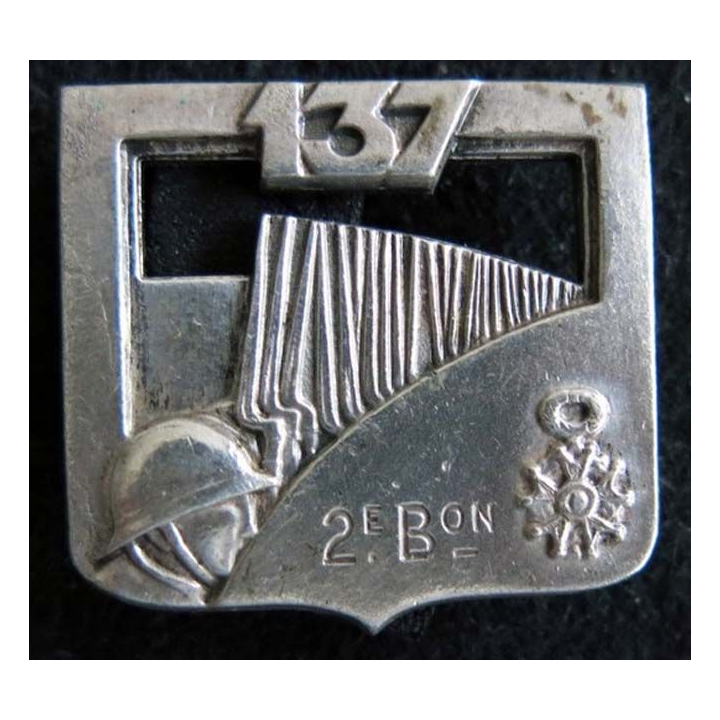 137° régiment d'infanterie 2° bataillon de fabrication Arthus Bertrant Paris dos lisse
