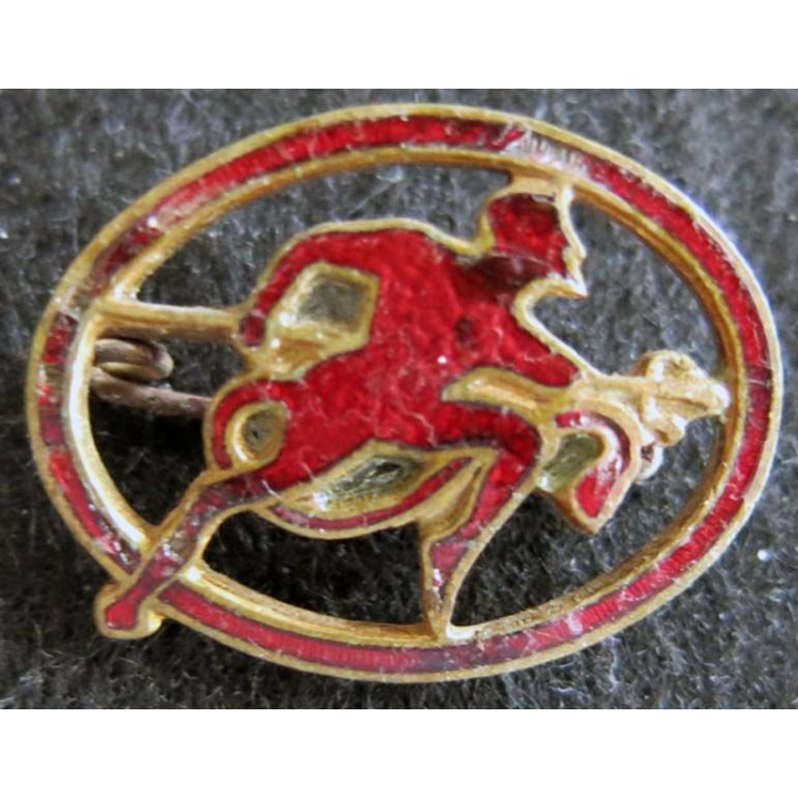 152° régiment d'infanterie  22 x 27 mm ajouré éclat d'émail (modèle Augis)