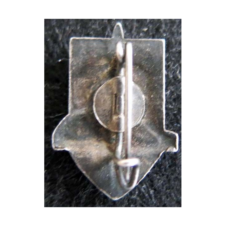 Insigne métallique en réduction du 51° régiment d''infanterie en émail