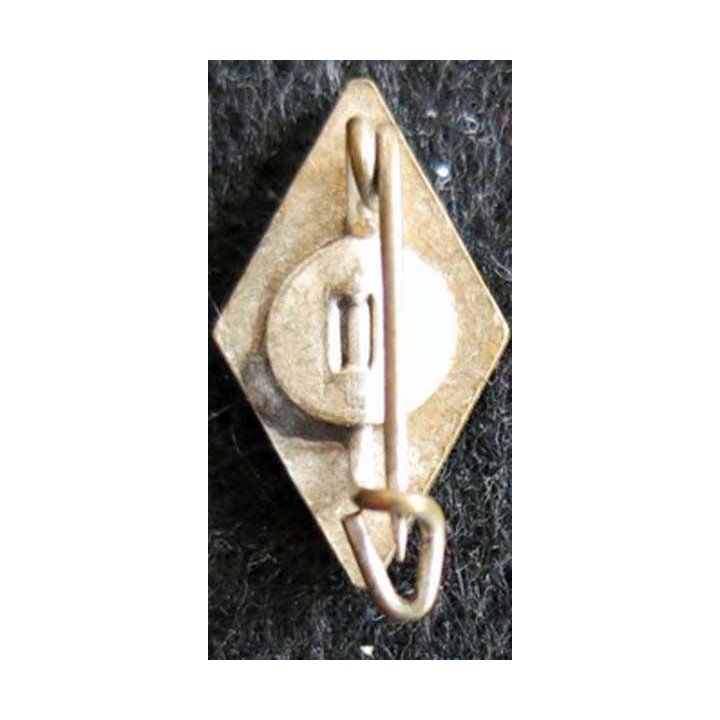 Insigne métallique en réduction du 150° régiment d''infanterie en émail