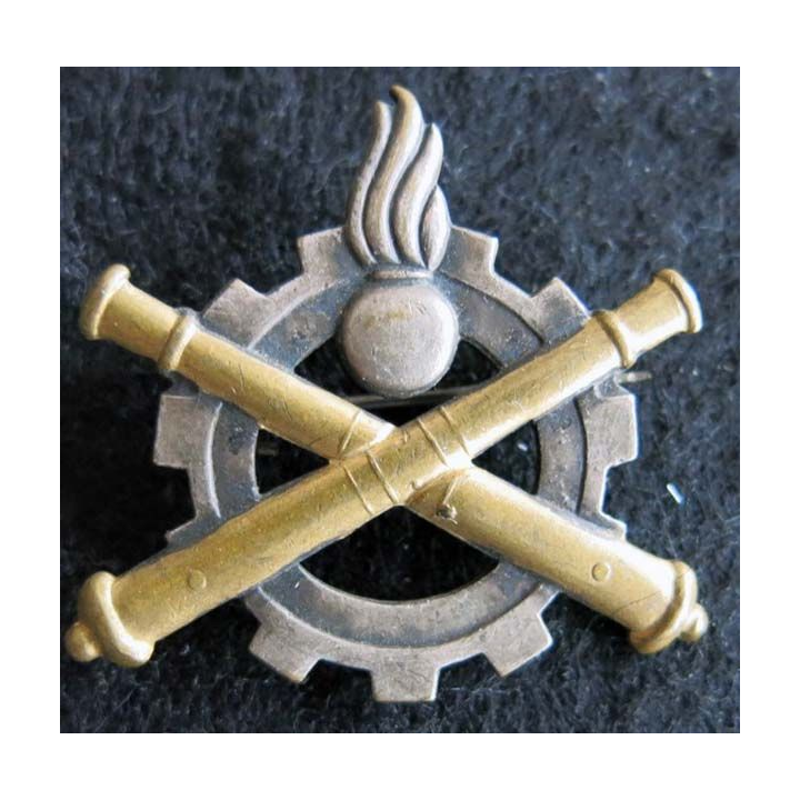 service du Matériel dos embouti ajouré