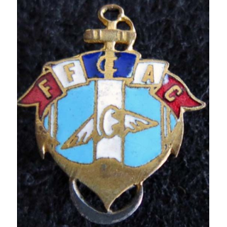 FFCAC  : insigne métallique de boutonnière fédération française des coloniaux et anciens coloniaux fabrication Mendez