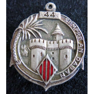 44° RIC : insigne métallique du 44° régiment d’infanterie coloniale de fabrication Drago Paris émail