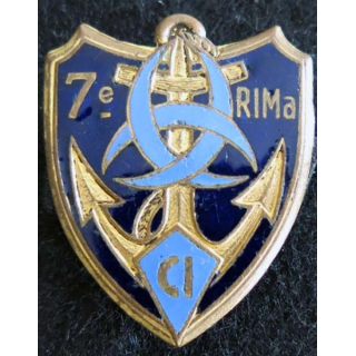 7° RIMA CI : insigne métallique de la compagnie d'instruction du 7° RIMA de fabrication  Drago G. 2086 émail