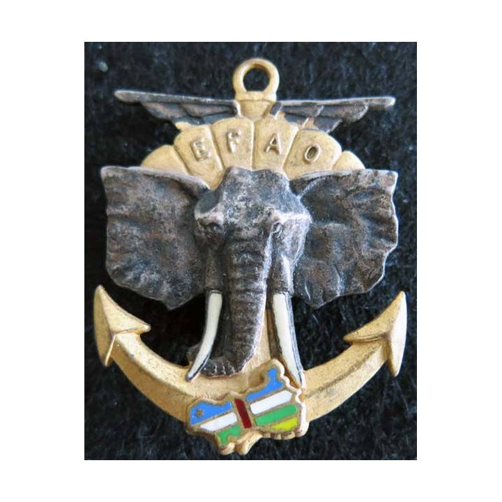 EFAO : insigne métallique des éléments français d’assistance opérationnelle (EFAO) en Centrafrique