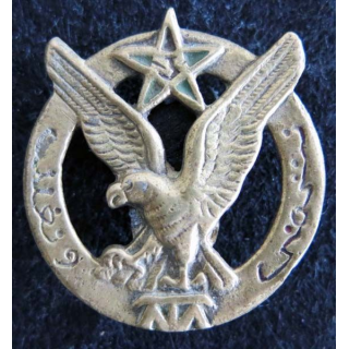 3° RTM : insigne métallique du 3° régiment de tirailleurs marocains fabrication locale Indochine