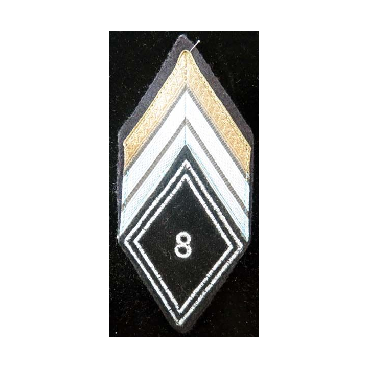 LOSANGE DE BRAS MODÈLE 45 : losange de bras de caporal chef appelé du 8° régiment de transmissions