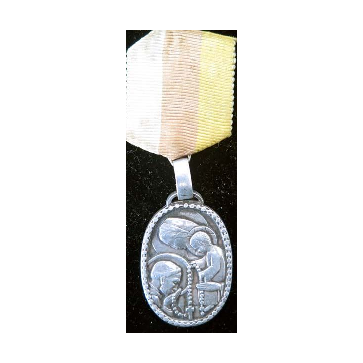 FRANCE : médaille du pèlerinage du rosaire à Notre Dame de Lourdes