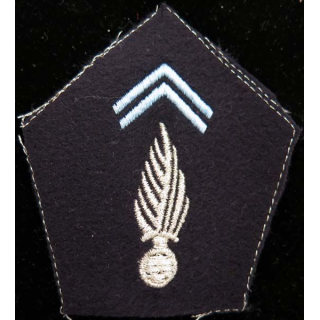 vieille patte de col des transmissions (grenade argent avec liserets bleus clairs)
