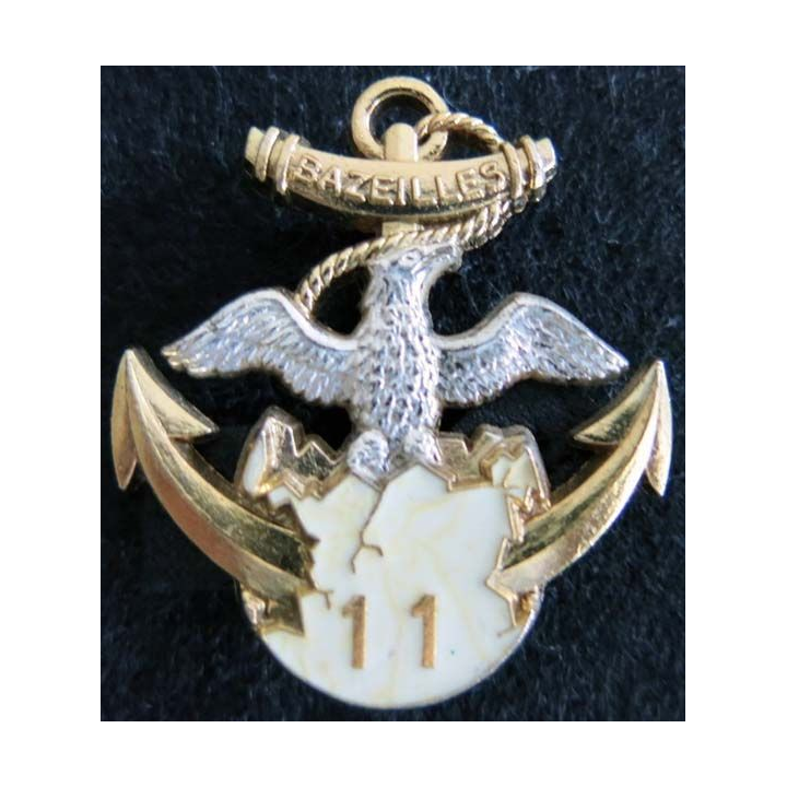 3° RIMA : Insigne métallique de la 11° compagnie du 3° Régiment d'Infanterie de Marine de fabrication Drago