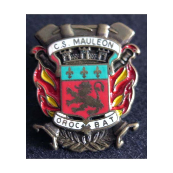 CS MAULEON : pin's du Corps de secours de Mauléon de fabrication AMC Hauteur 2,8 cm