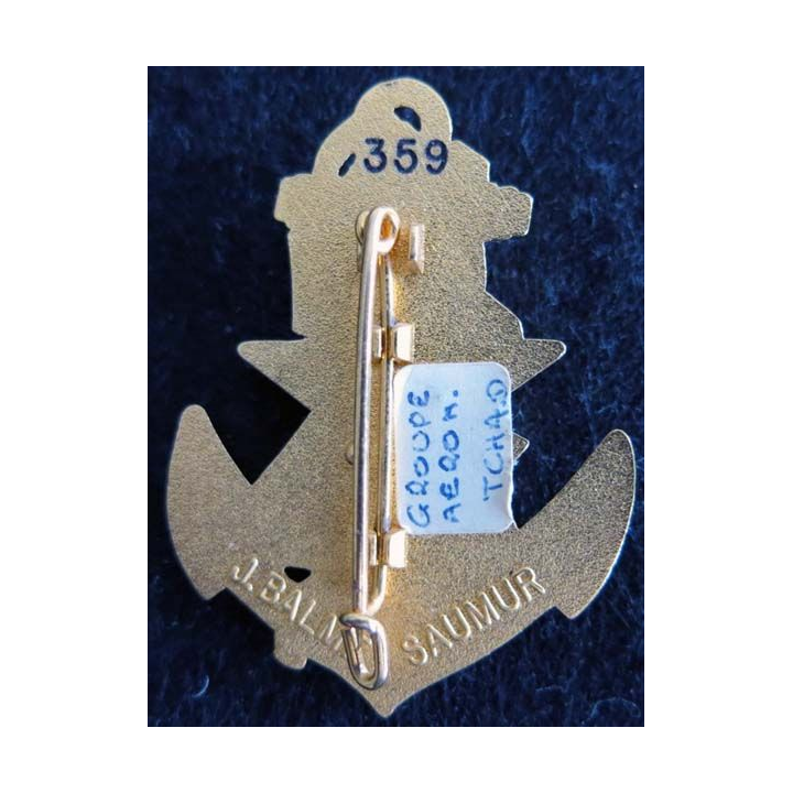 RICM : insigne métallique du 2° escadron du régiment d'infanterie chars de marine GAM Epervier de fabrication Balme