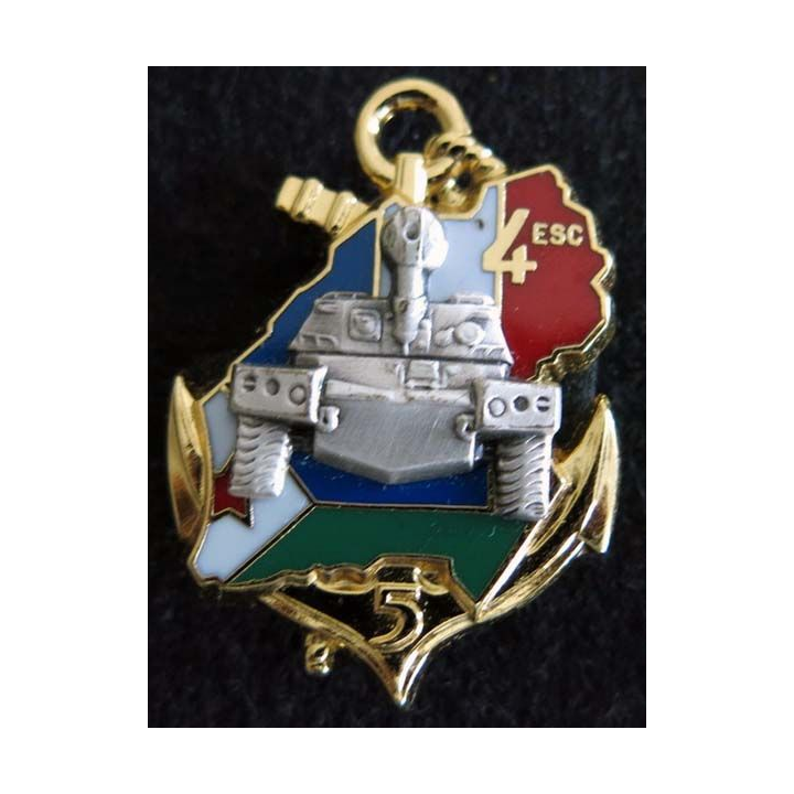 5° RIAOM : insigne métallique du 4° escadron du 5° régiment Inter armes d'outre mer de fabrication Balme