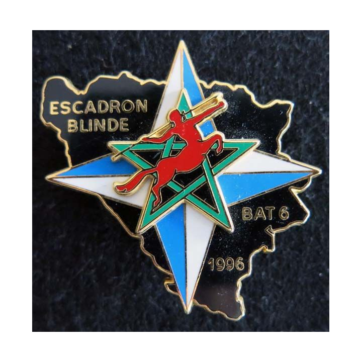 RICM : insigne métallique du 2° escadron blindé du régiment d'infanterie et chars de marine BAT INF 6 IFOR 96 Drago