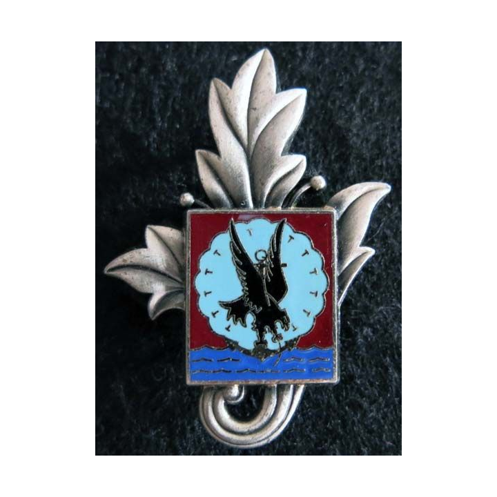 11° DP SRI : insigne métallique de la section ravitaillement de l’Intendance 11° division parachutiste Delsart G. 2395