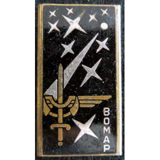 BOMAP : insigne métallique de la base aérienne mobile aéroportée comprenant 10 étoiles de fabrication Drago G. 2019 dos argenté