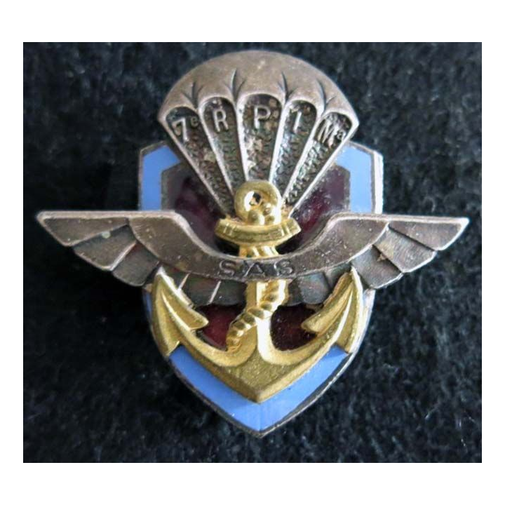 7° RPIMA : insigne du 7° régiment d'infanterie de marine de fabrication Drago H. 772