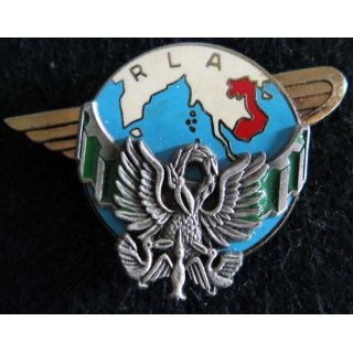 RLA : insigne métallique du régiment de livraison par air de fabrication Delsart G. 2981
