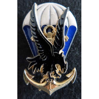 1° BPCS : insigne métallique du 1° bataillon parachutiste de commandement et des services de fabrication Delsart G. 2717