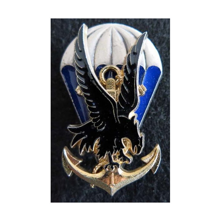 1° BPCS : insigne métallique du 1° bataillon parachutiste de commandement et des services de fabrication Delsart G. 2717