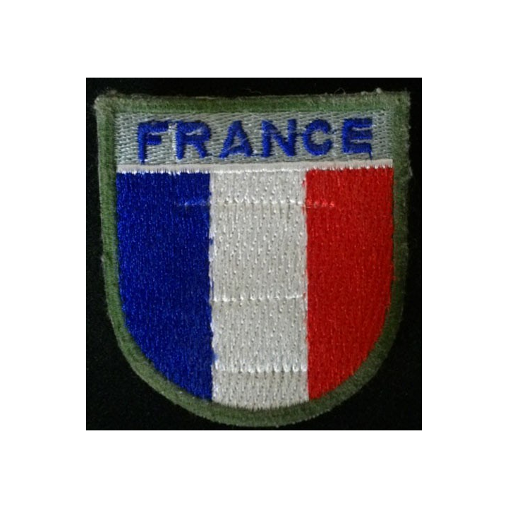 INSIGNE DE MANCHE "FRANCE" BLEU MARINE (HAUTEUR 6,7 cm)