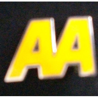 PIN'S DE L'AUTOMOBILE ASSOCIATION DES ANNÉES 1950