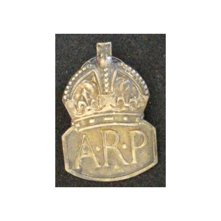 INSIGNE GB DE L'AIR RAID PRECAUTIONS 1936 EN ARGENT