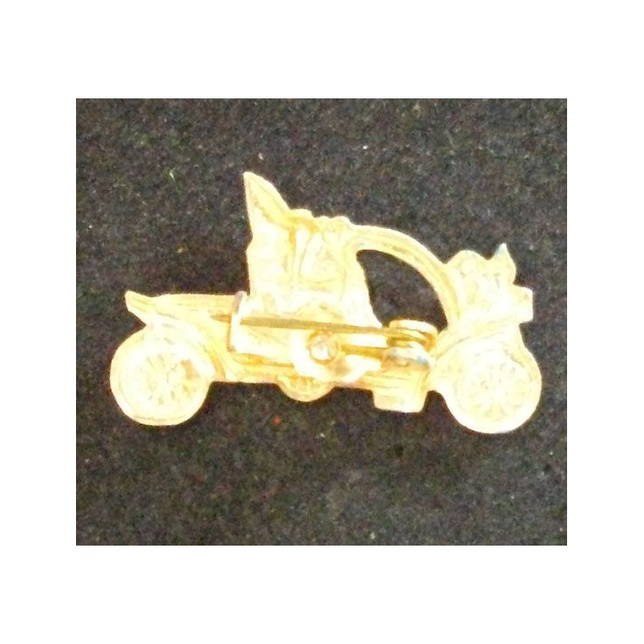 PIN'S DE VÉHICULE ANCIEN