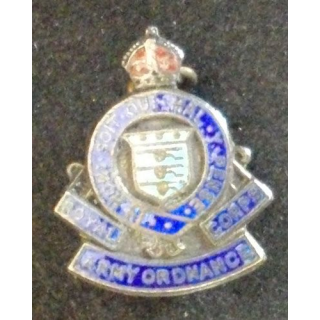 INSIGNE GB THE ROYAL CORPS ARMY ORDNANCE EN ARGENT