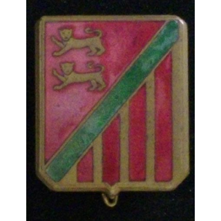 GROUPE DE TRAVAILLEURS ESPAGNOLS (BANDEAU VERT)