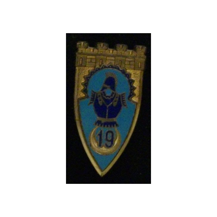 19° RG : 19° RÉGIMENT DU GÉNIE (DELSART 215)