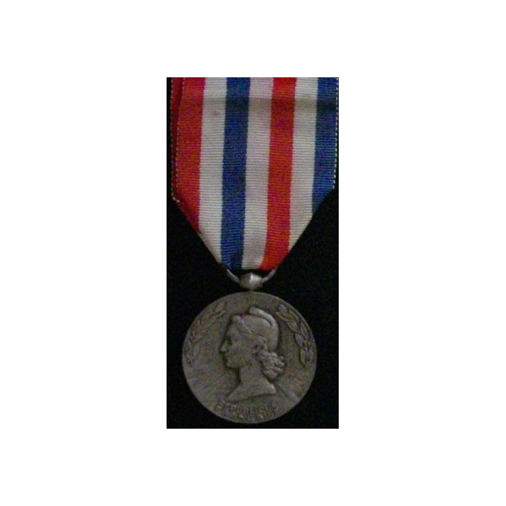 FRANCE : MÉDAILLE D'HONNEUR DES CHEMINS DE FER (ARGENTÉE 1956)