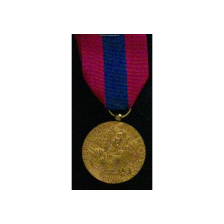 FRANCE : MÉDAILLE DE LA DÉFENSE NATIONALE