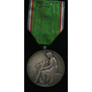 FRANCE : MÉDAILLE DE LA MUTUALITÉ (BRONZE ARGENTÉ)