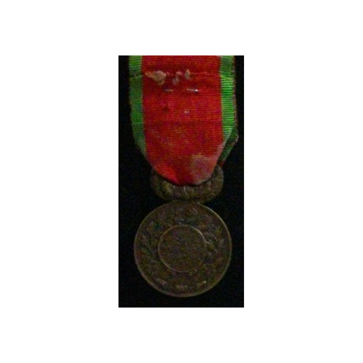 FRANCE : MÉDAILLE DE COURAGE ET DE DÉVOUEMENT POMPIERS