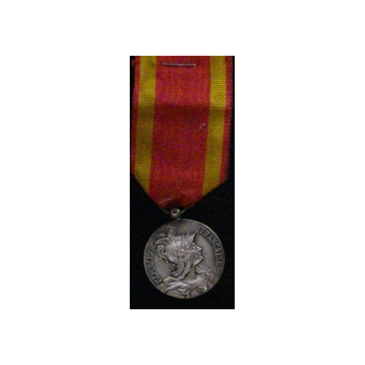 FRANCE : MÉDAILLE DES OEUVRES MUSICALES